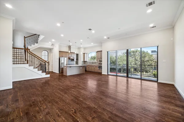 $3,400 | 4705 Jackson Street, Houston, TX 77004