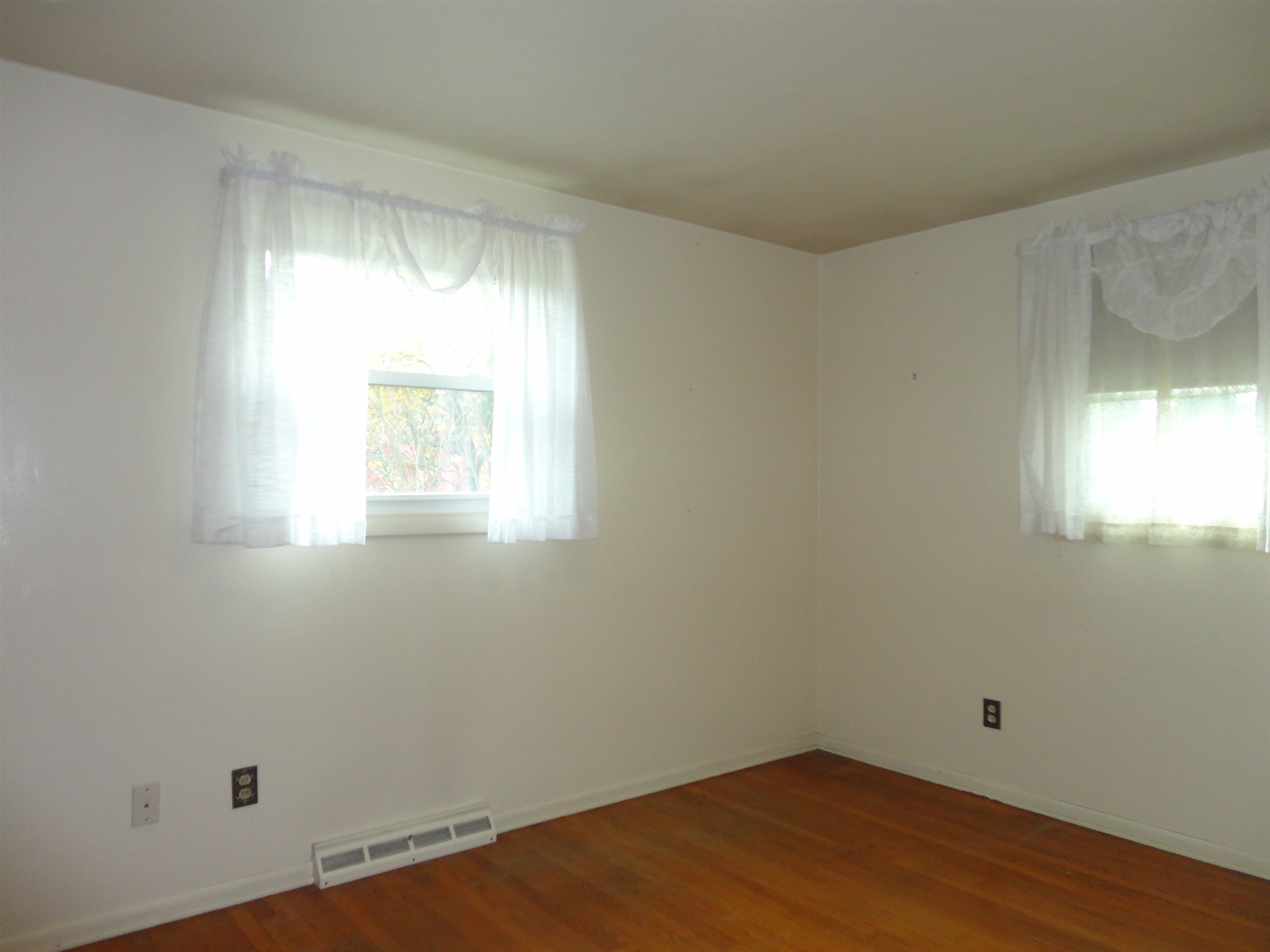4711 Leesburg Road Fort Wayne, IN 46808 - Photo 19 of 30
