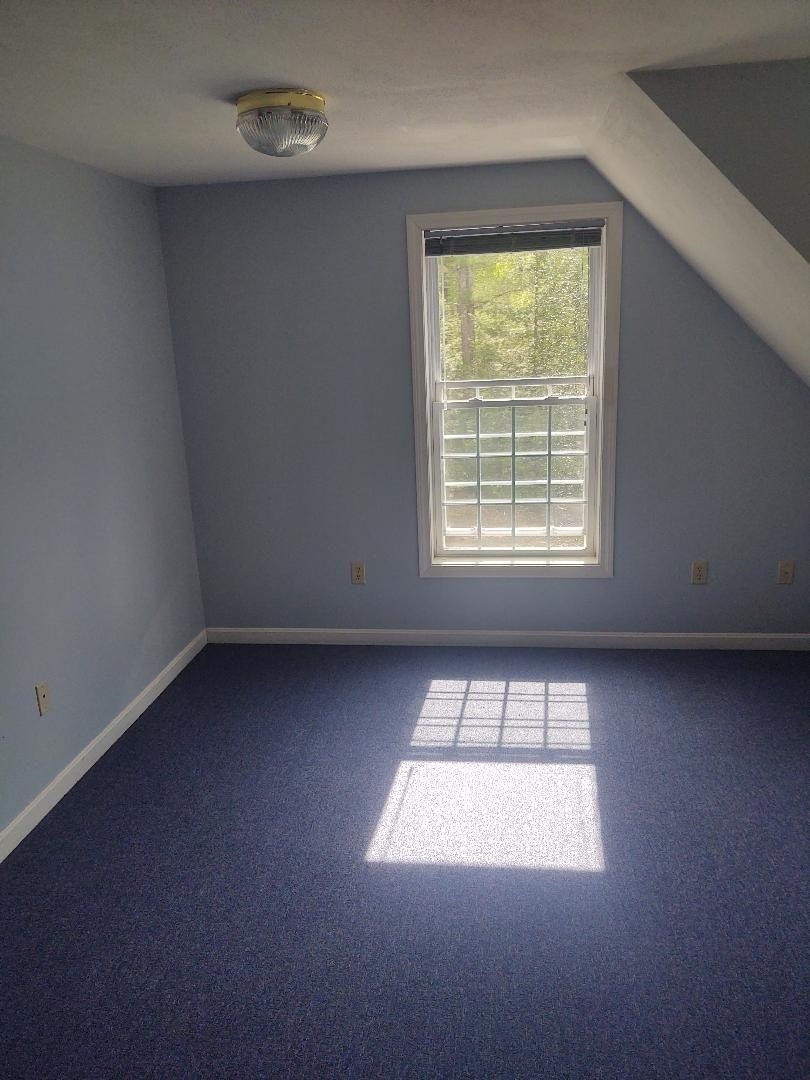 20 Beechwood Road Sandown, NH 03873 - Photo 9 of 40