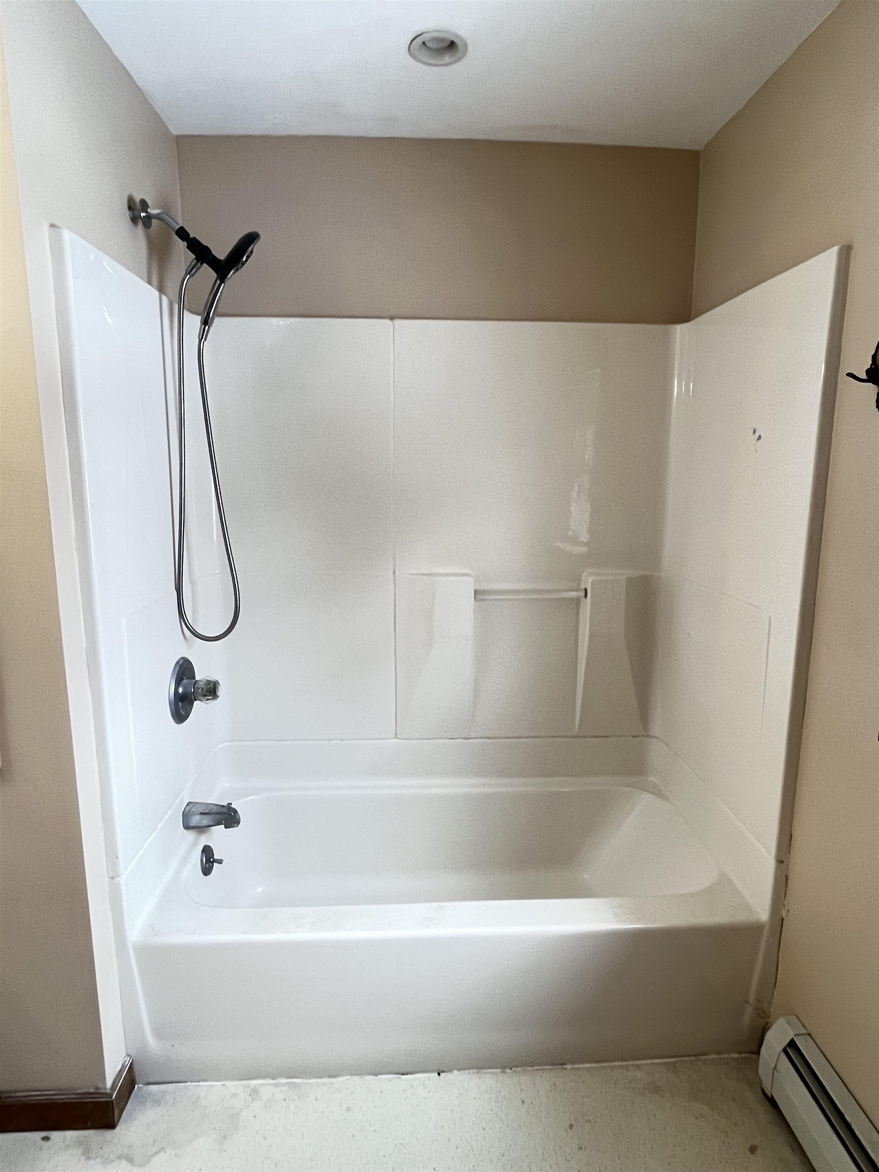 405 Main Street Derby, VT 05829 - Photo 15 of 22