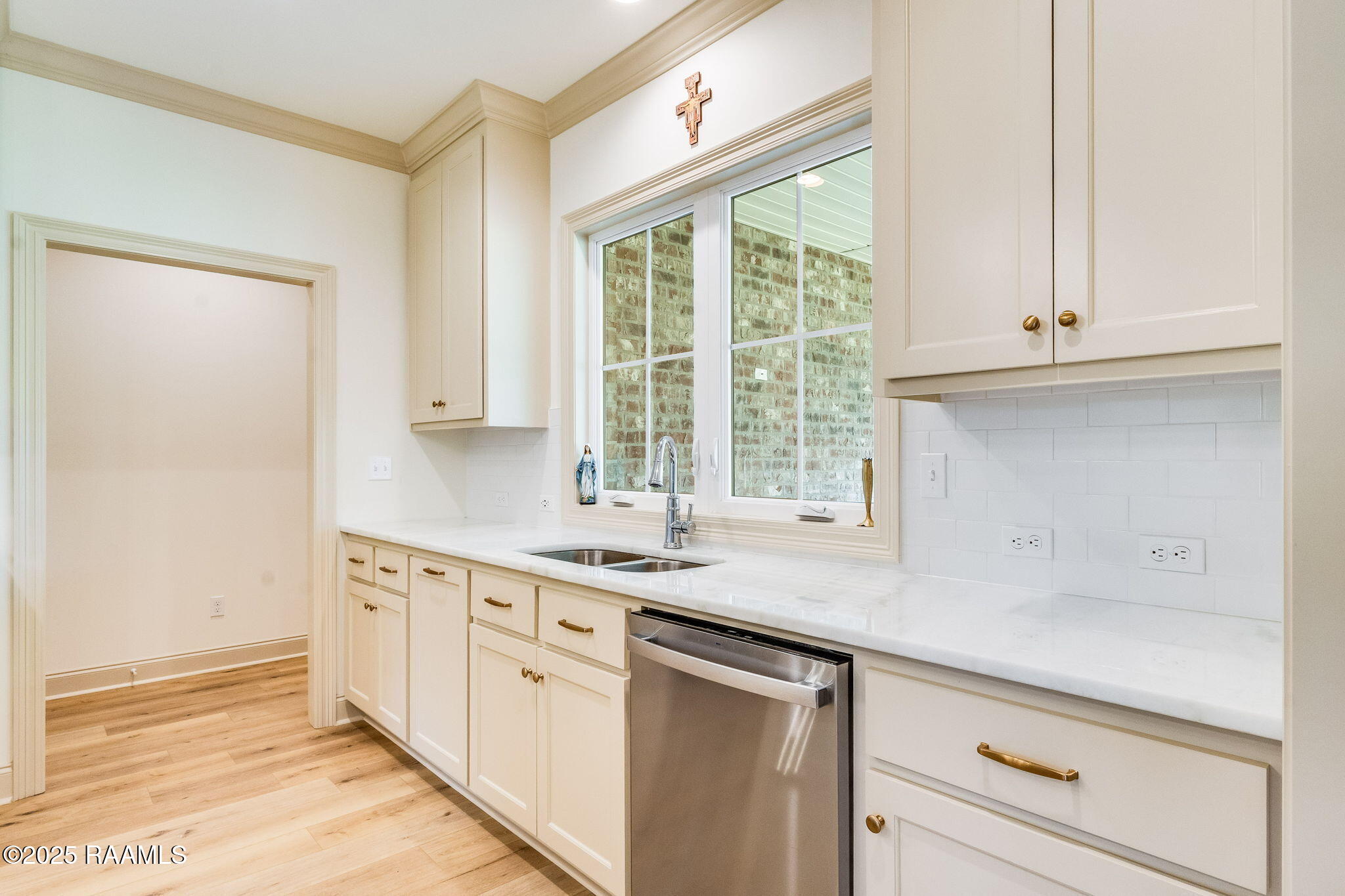 106 Rue Jean Rayne, LA 70578 - Photo 13 of 29 Kitchen