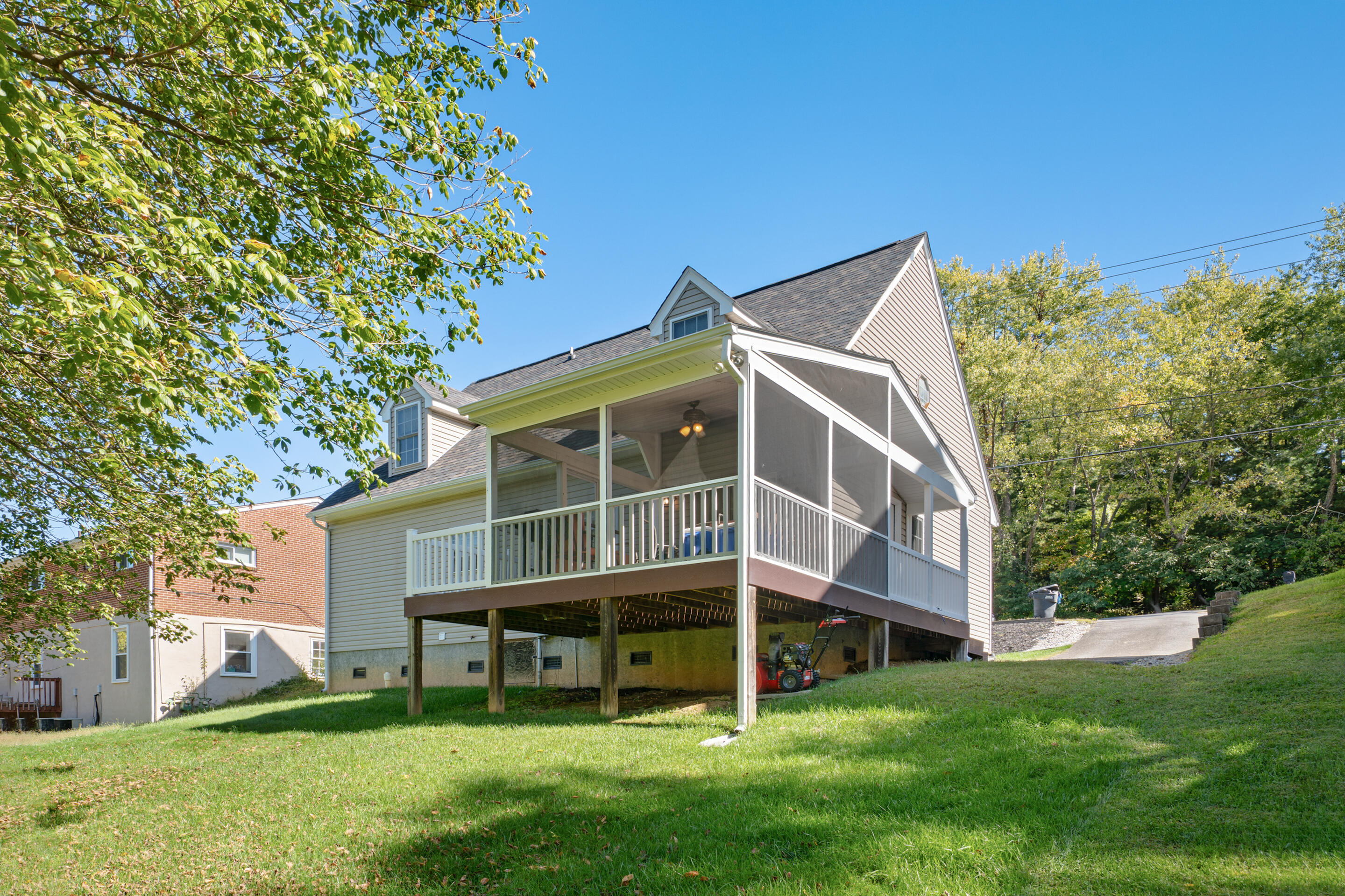 2918 Green Ridge Road Roanoke, VA 24019 - Photo 31 of 39 35-2918-Green-Ridge-Rd-Roanoke