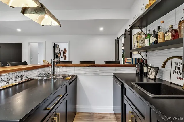 $2,200,000 | 8 Trail Heights, Ellicottville, NY 14731