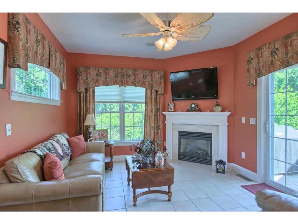11 Parish Square, Unit 11 Atkinson, NH 03811 - Photo 13 of 31