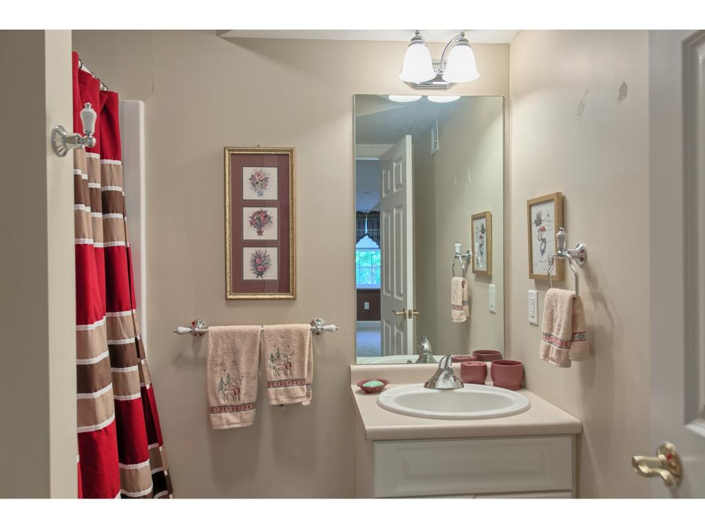 11 Parish Square, Unit 11 Atkinson, NH 03811 - Photo 28 of 31