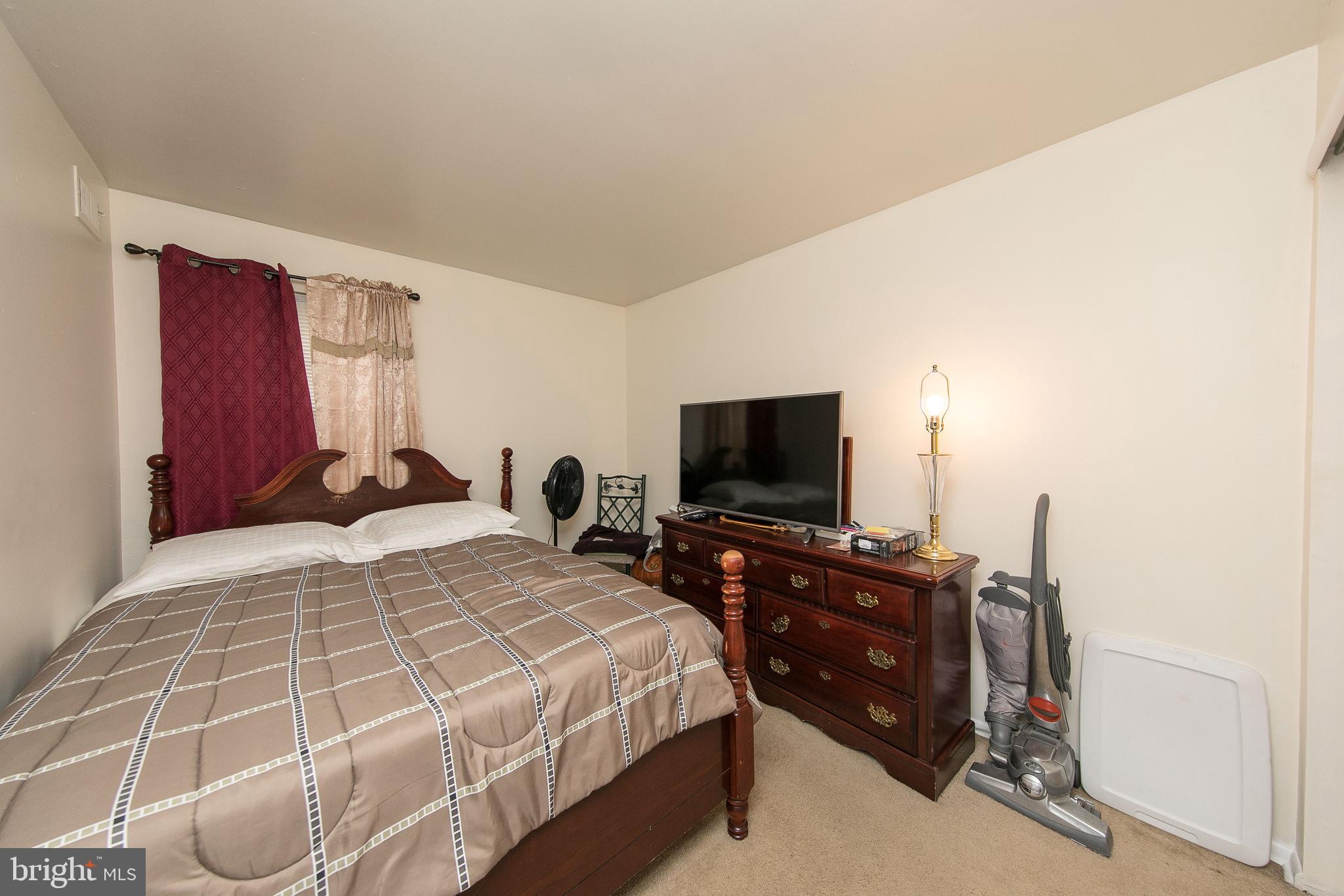 11944 Dumont Road Philadelphia, PA 19116 - Photo 11 of 22 Bedroom