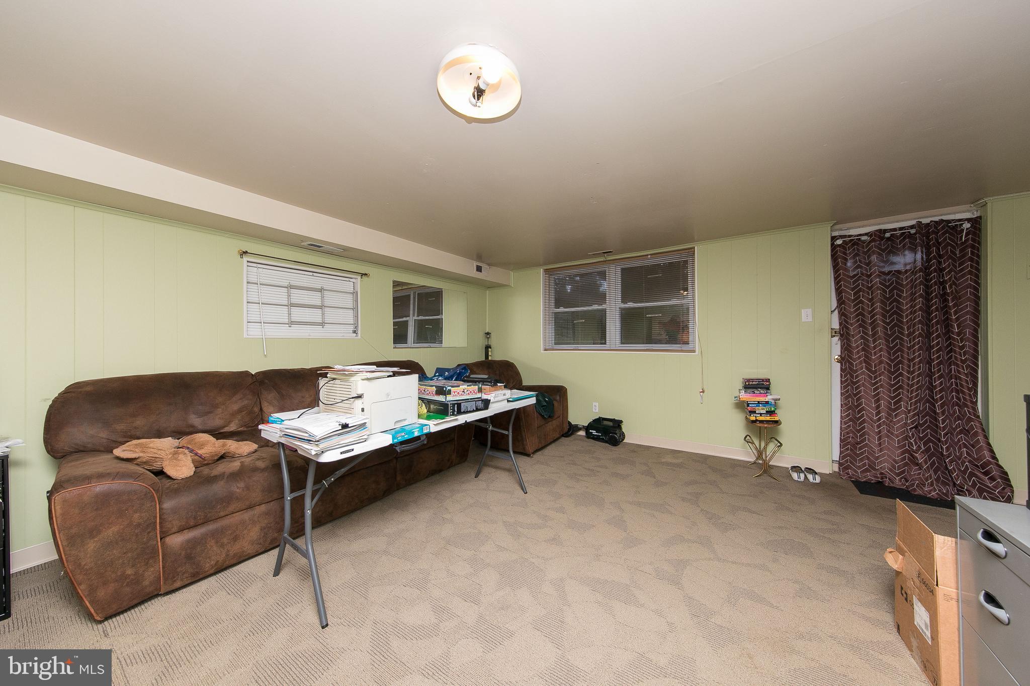 11944 Dumont Road Philadelphia, PA 19116 - Photo 5 of 22 Bedroom