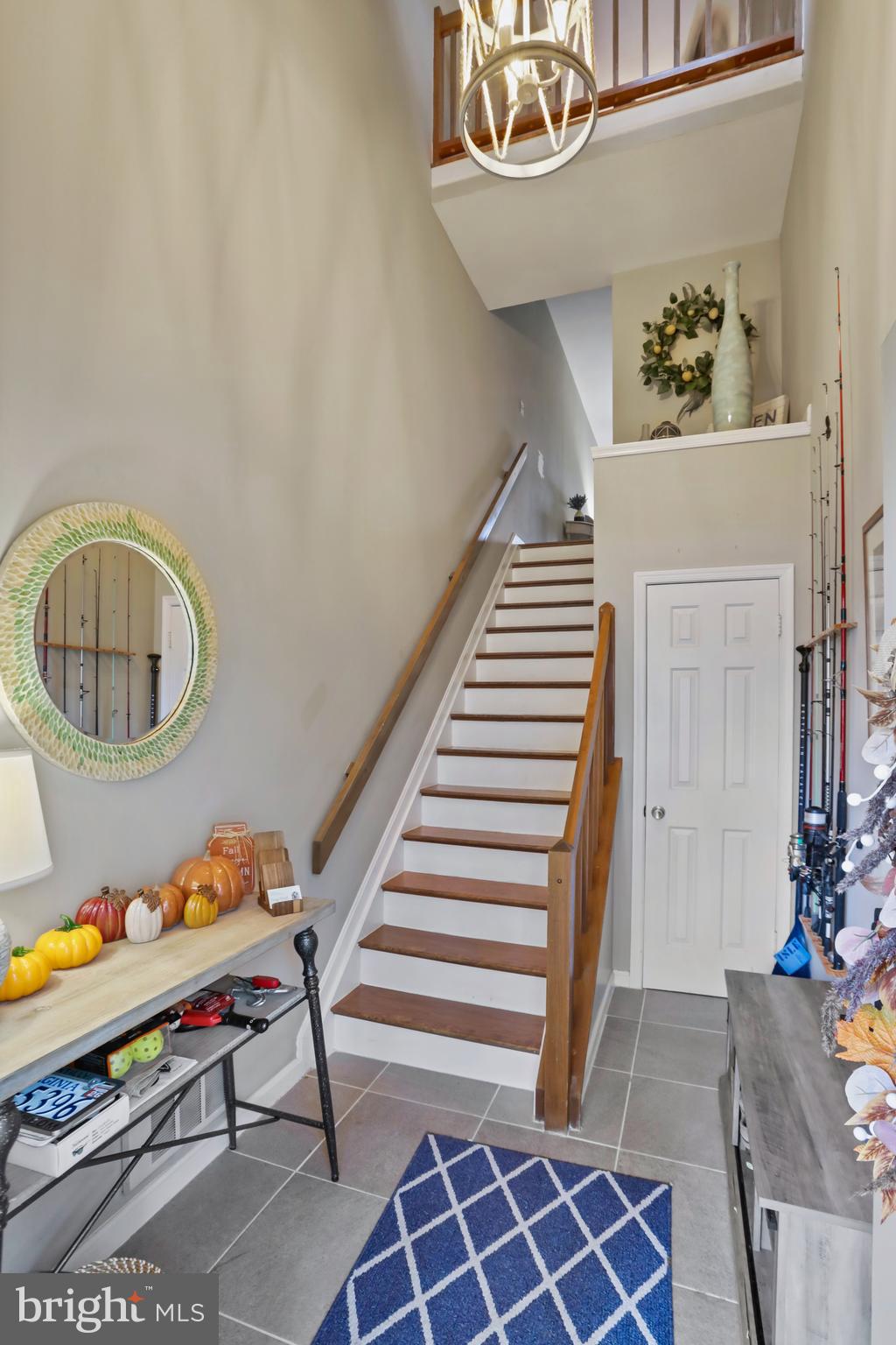 11218 Harbor Court Reston, VA 20191 - Photo 3 of 39 a view of entryway with a front door