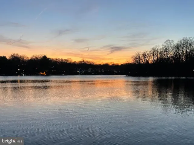 $3,900 | 11218 Harbor Court, Reston, VA 20191