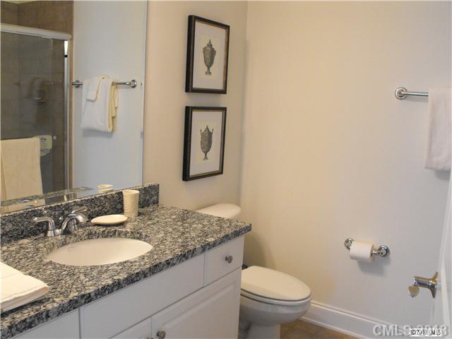 230 South Tryon Street, Unit 701 Charlotte, NC 28202 - Photo 9 of 15