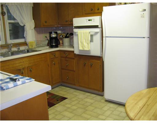 730 New Centerville Road Somerset, PA 15501 - Photo 14 of 16 Kitchen.