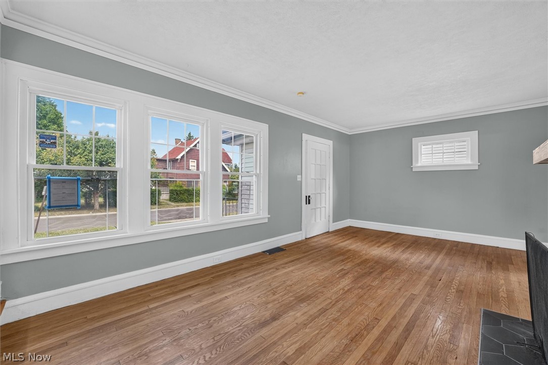 2017 Goodnor Road Cleveland Heights, OH 44118 - Photo 6 of 41 Gallery Image 6