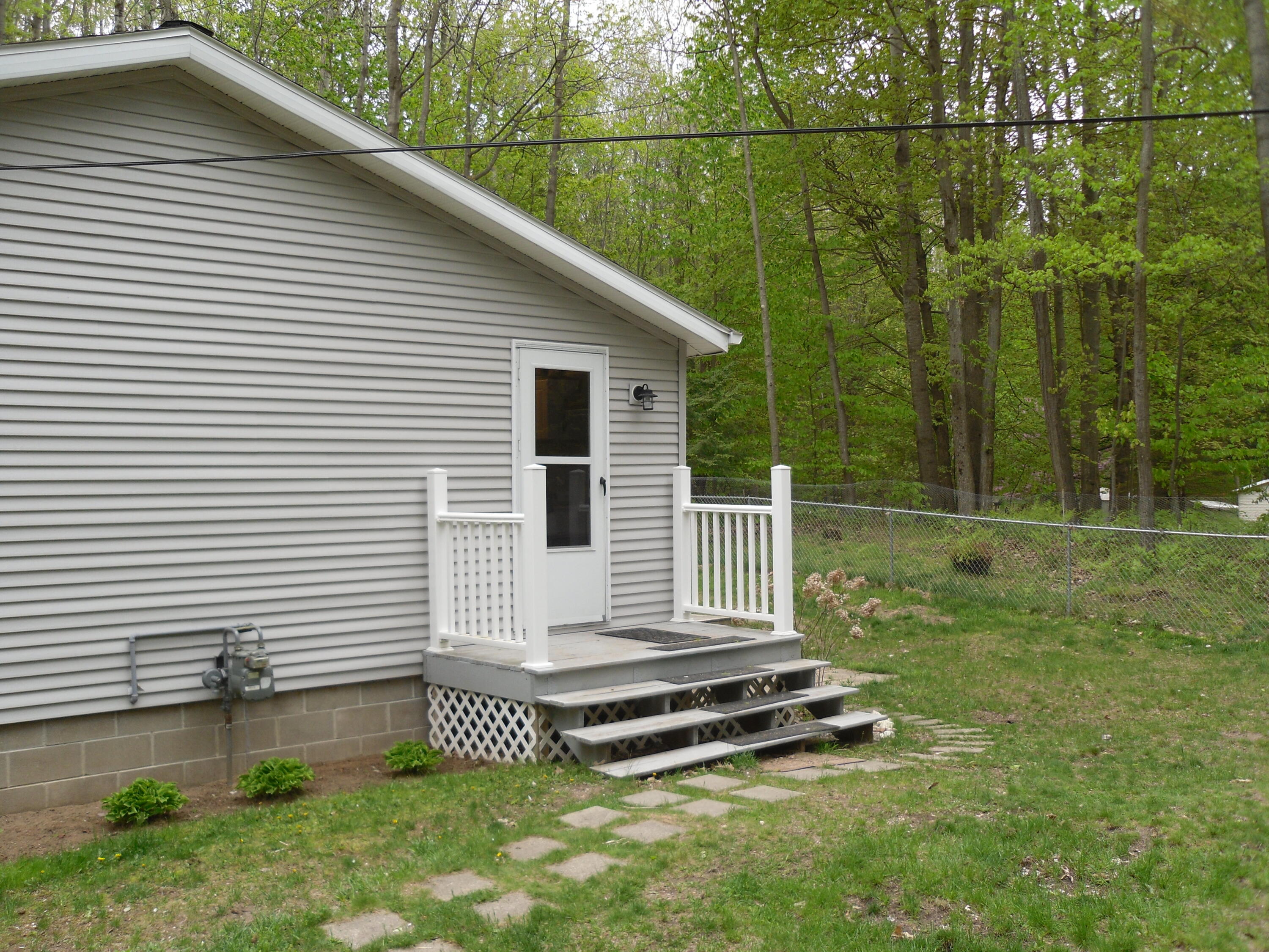 6515 Maple Road Ludington, MI 49431 - Photo 10 of 13 SAM_1019