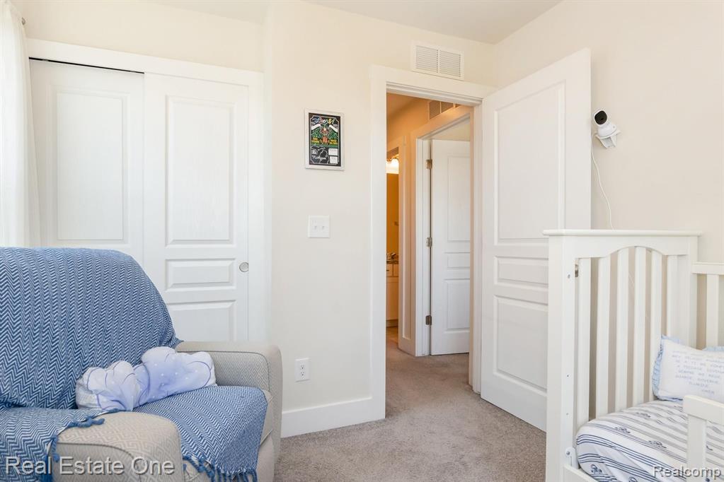 2892 Glenbar Circle Rochester, MI 48307 - Photo 18 of 29