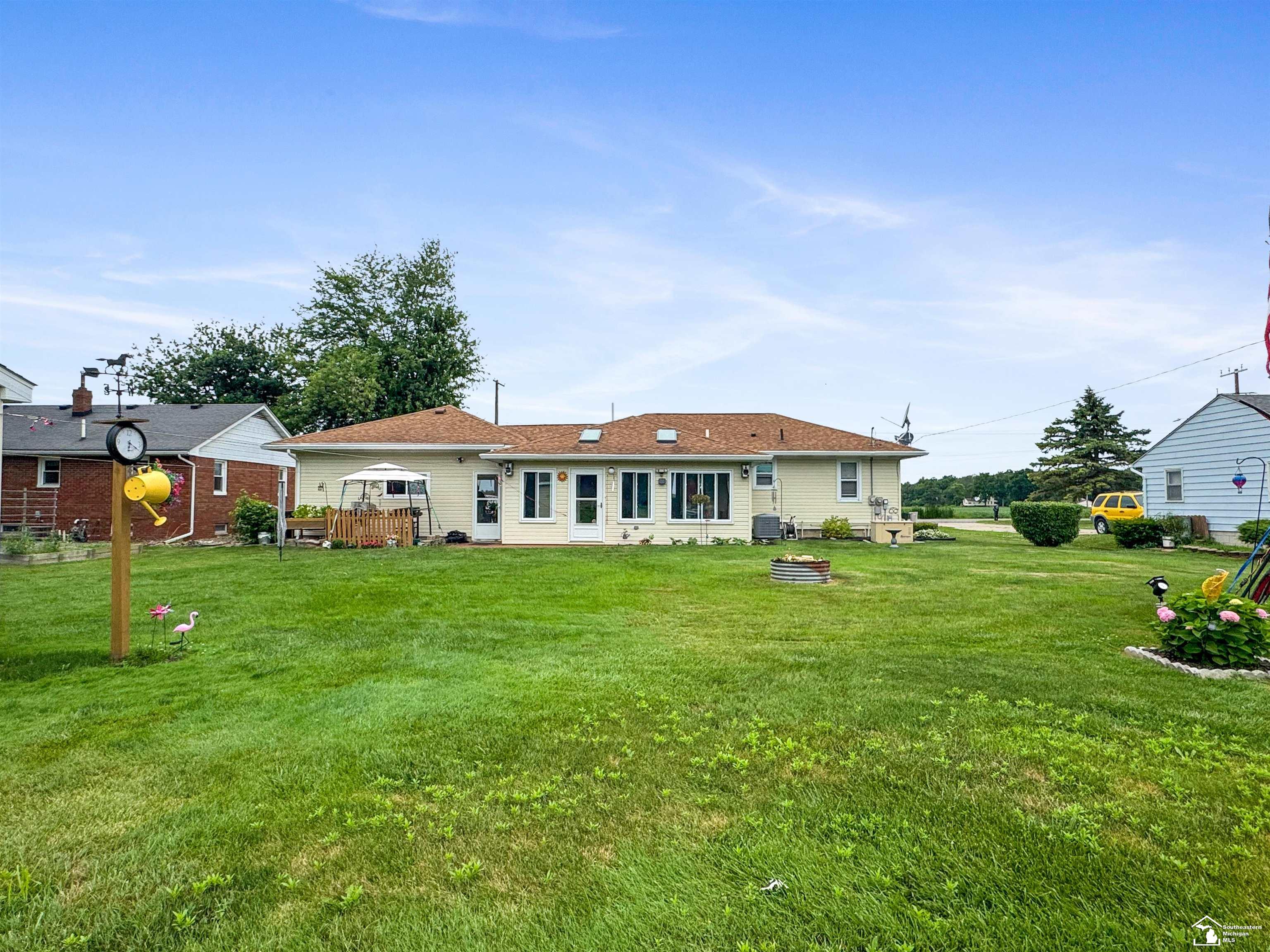 1534 Doty Road Monroe, MI 48162 - Photo 20 of 21