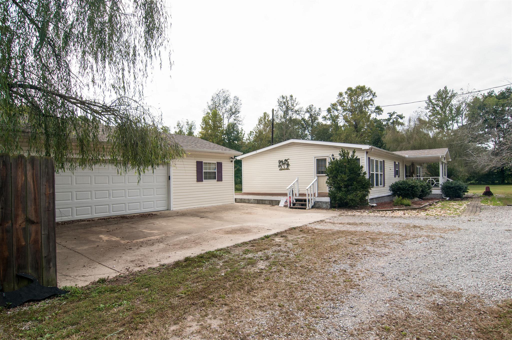 1379 Turkey Creek Road Dickson, TN 37055 - Photo 20 of 20 Huge 2 car garage