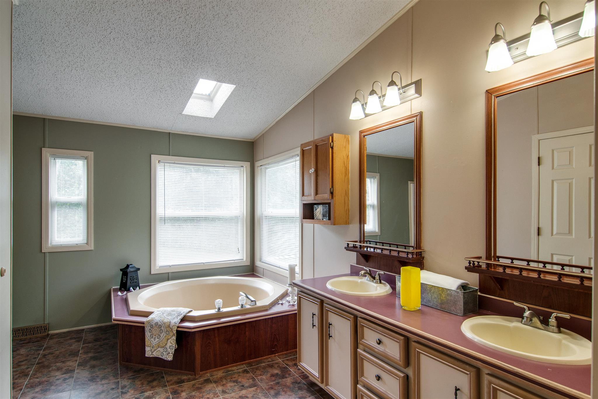 1379 Turkey Creek Road Dickson, TN 37055 - Photo 8 of 20 Super nice master bath