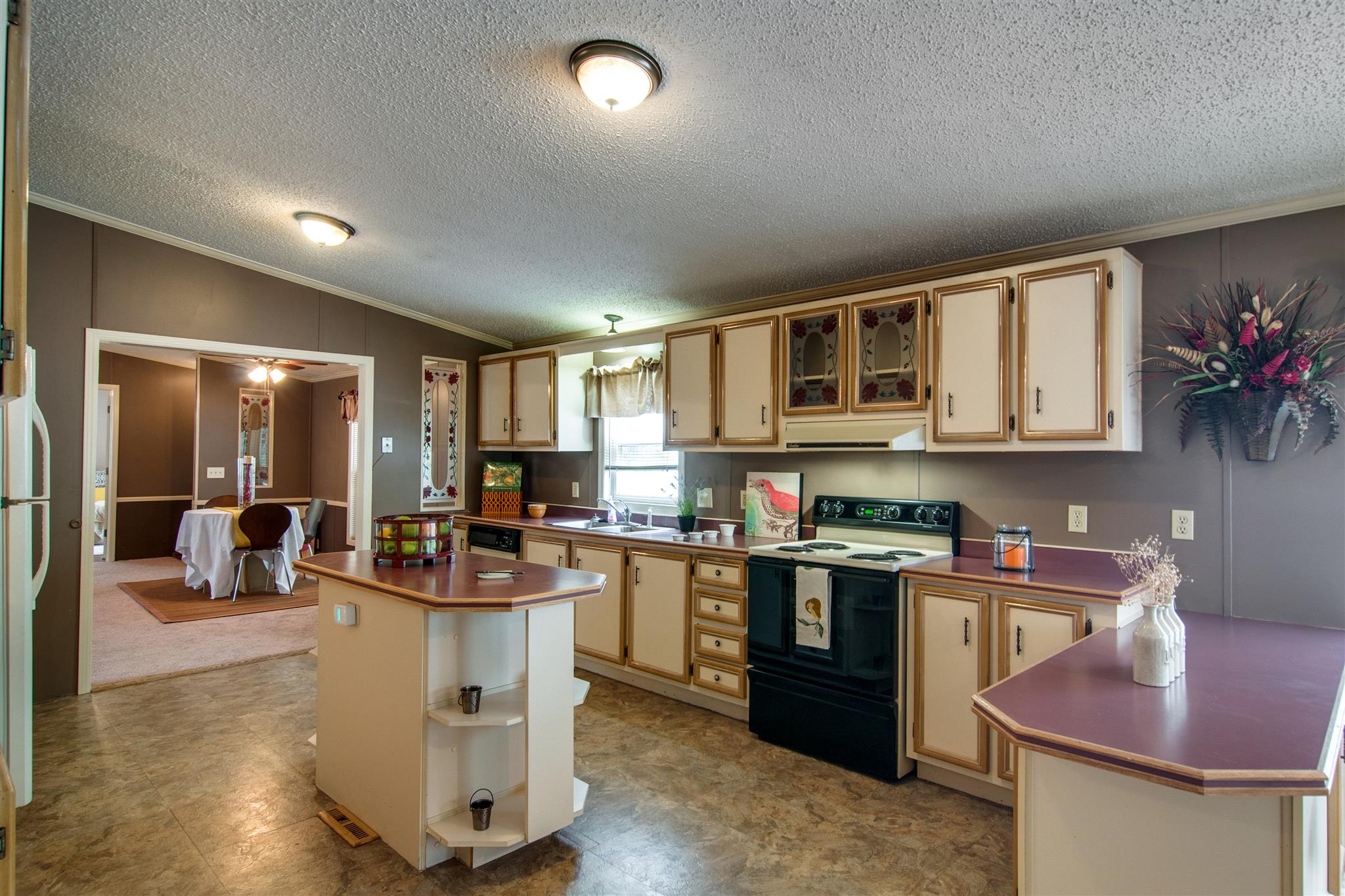 1379 Turkey Creek Road Dickson, TN 37055 - Photo 10 of 20 Lots of cabinets and storage