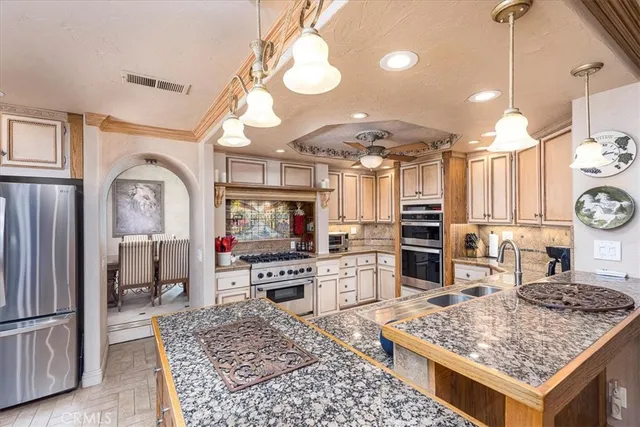 a view of a kitchen area