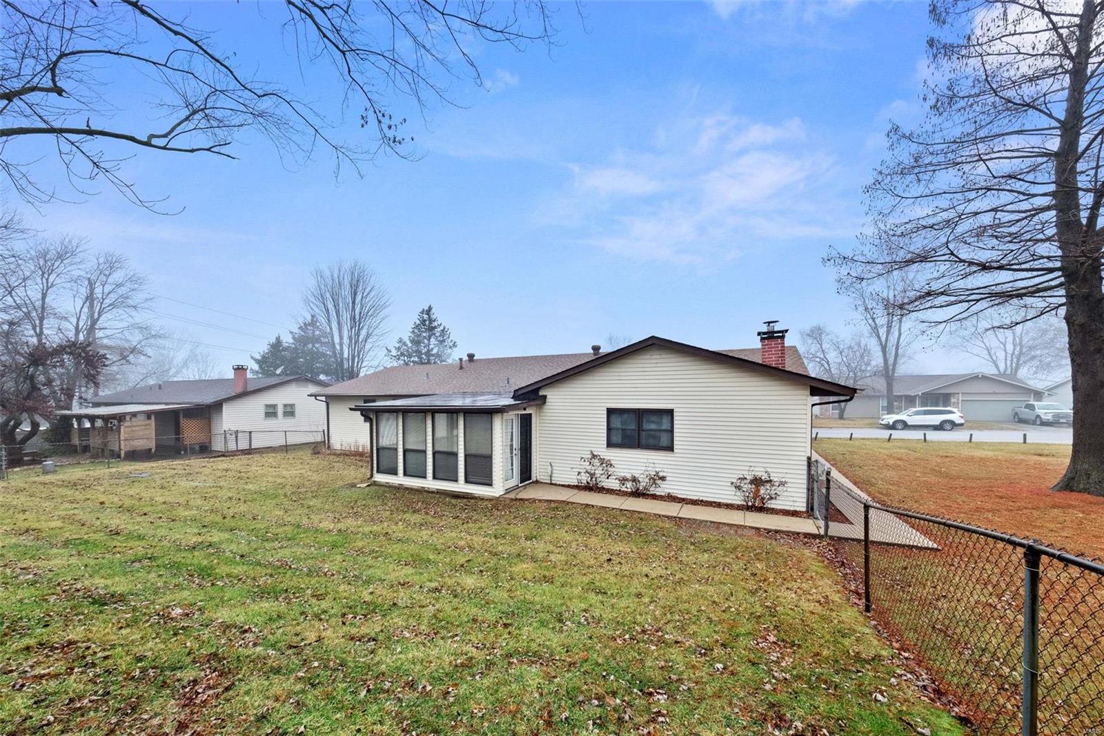 421 Sutters Mill Road St. Peters, MO 63376 - Photo 31 of 35 Gallery Image 31