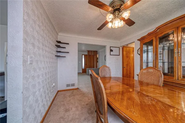 $219,900 | 255 Henry Drive, Irwin, PA 15642