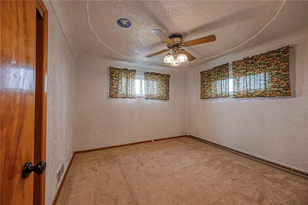 $219,900 | 255 Henry Drive, Irwin, PA 15642