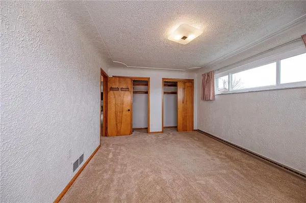 $219,900 | 255 Henry Drive, Irwin, PA 15642