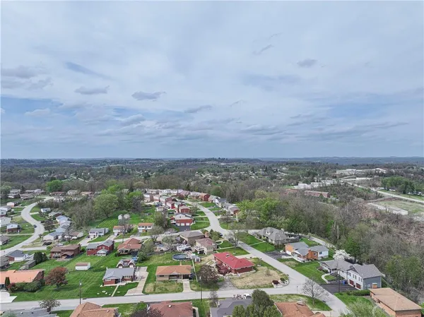 $219,900 | 255 Henry Drive, Irwin, PA 15642