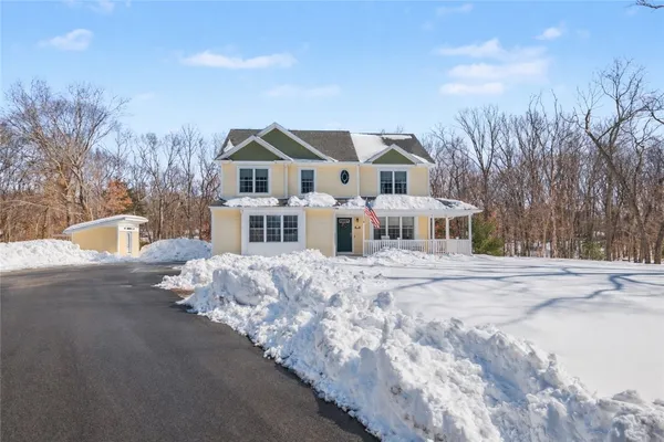 $725,000 | 100 Franklin Road, Scituate, RI 02825
