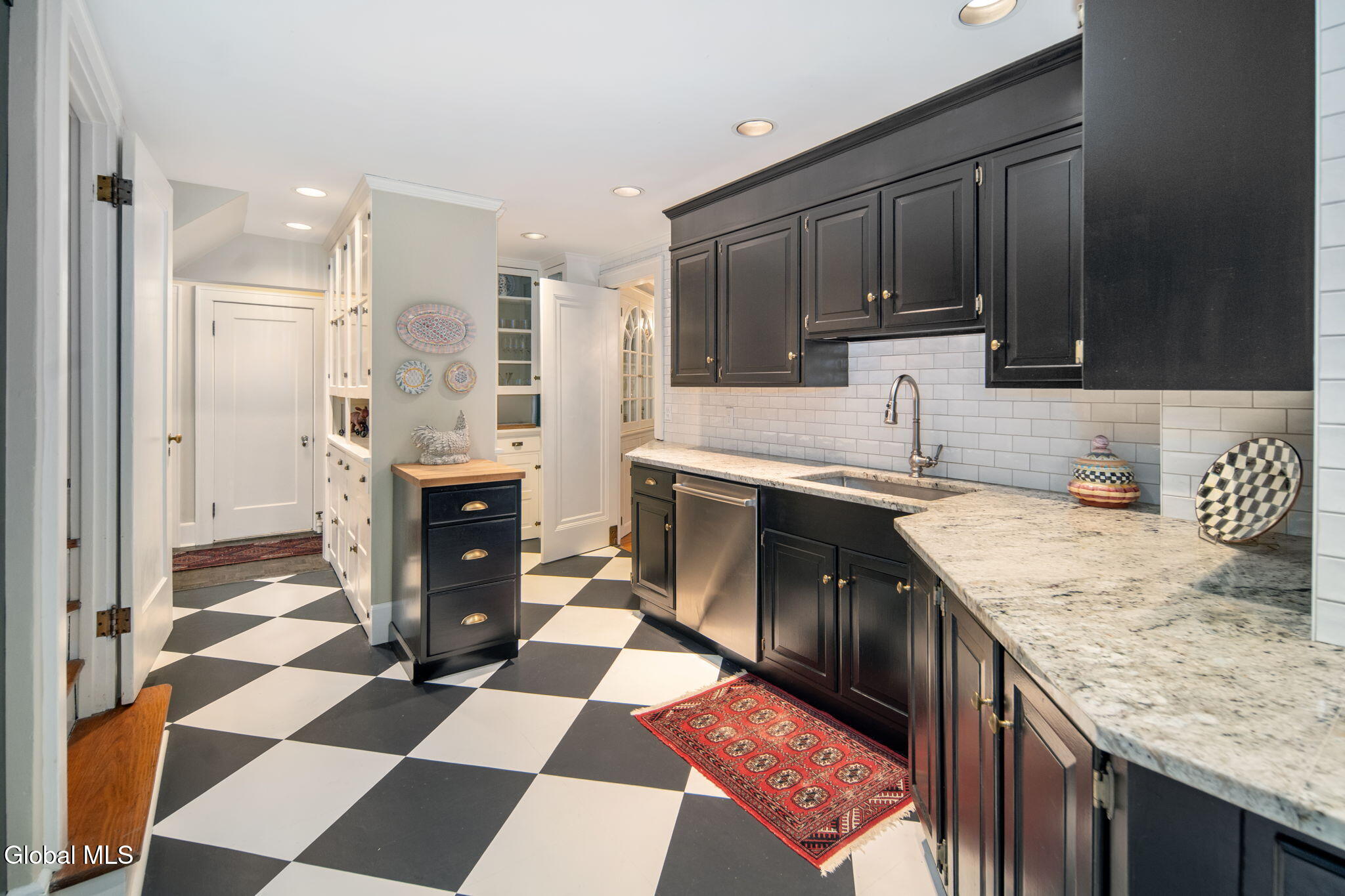 1630 New Scotland Road Bethlehem, NY 12159 - Photo 21 of 69 32-1630NewScotlandRd_032