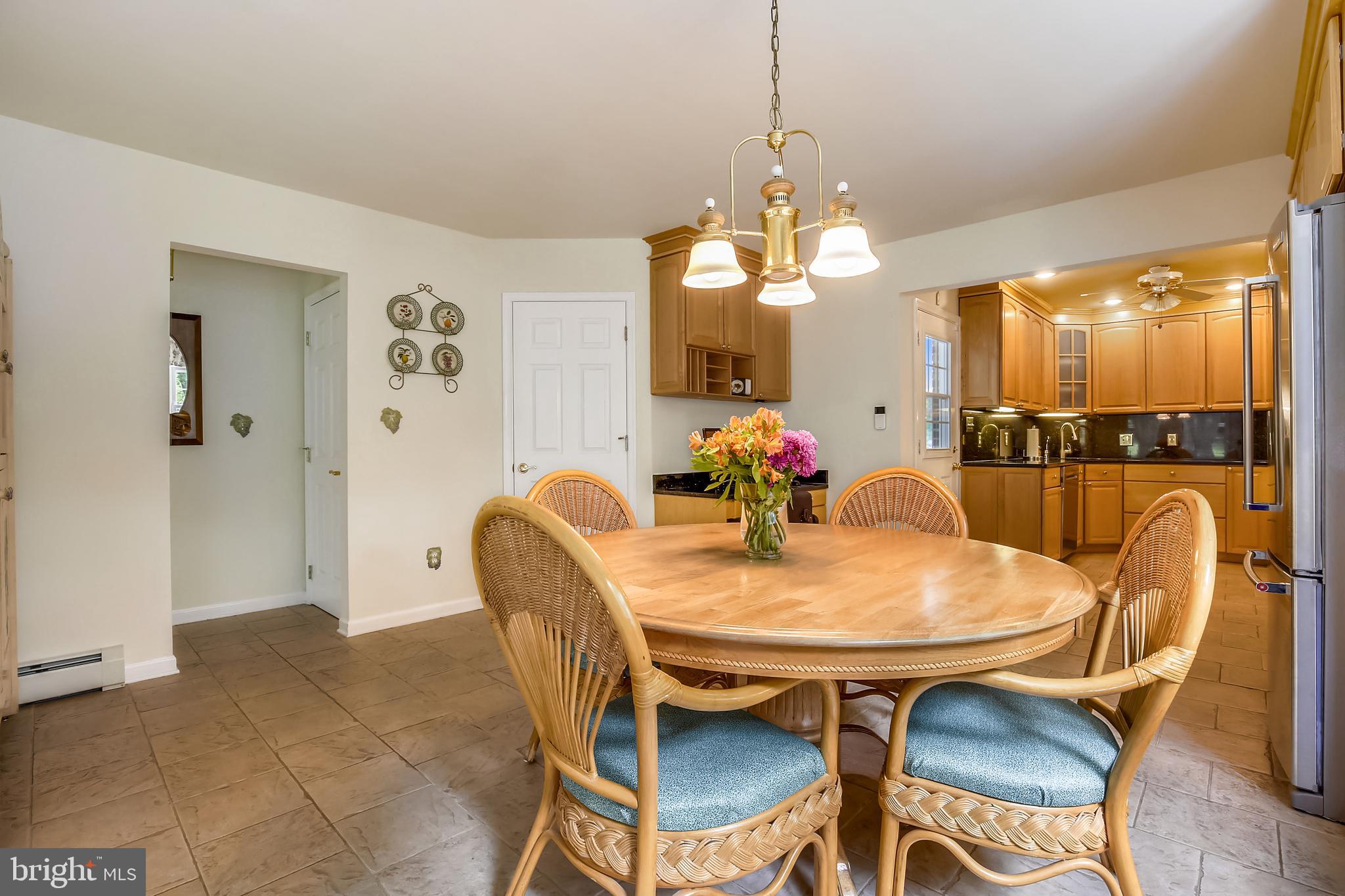 16225 Frederick Road Woodbine, MD 21797 - Photo 17 of 44 Eat in Kitchen