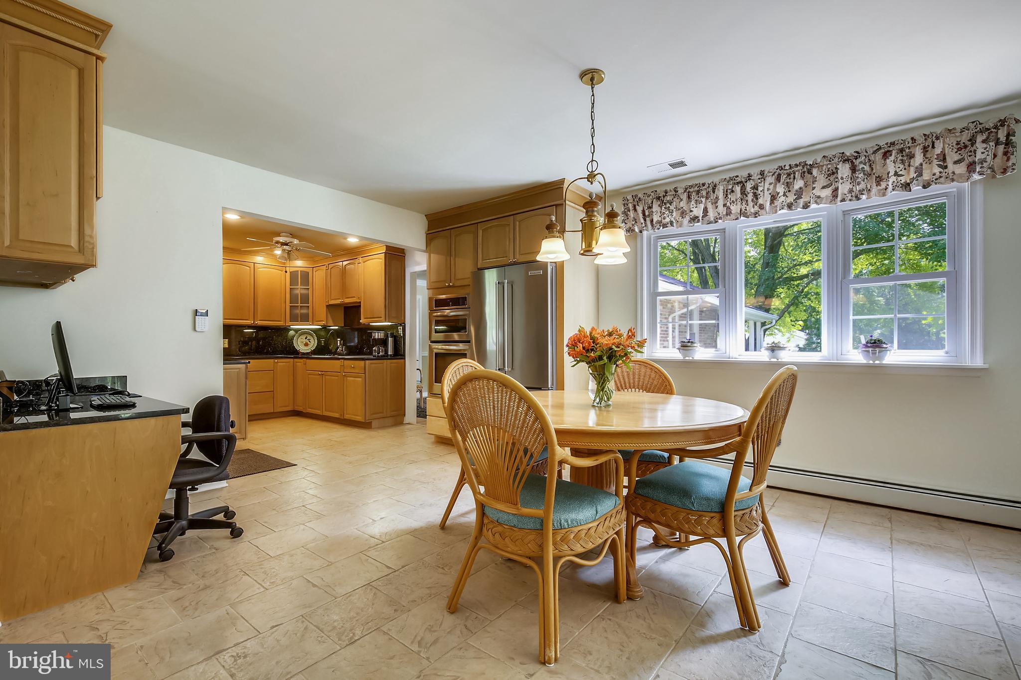 16225 Frederick Road Woodbine, MD 21797 - Photo 20 of 44 Kitchen