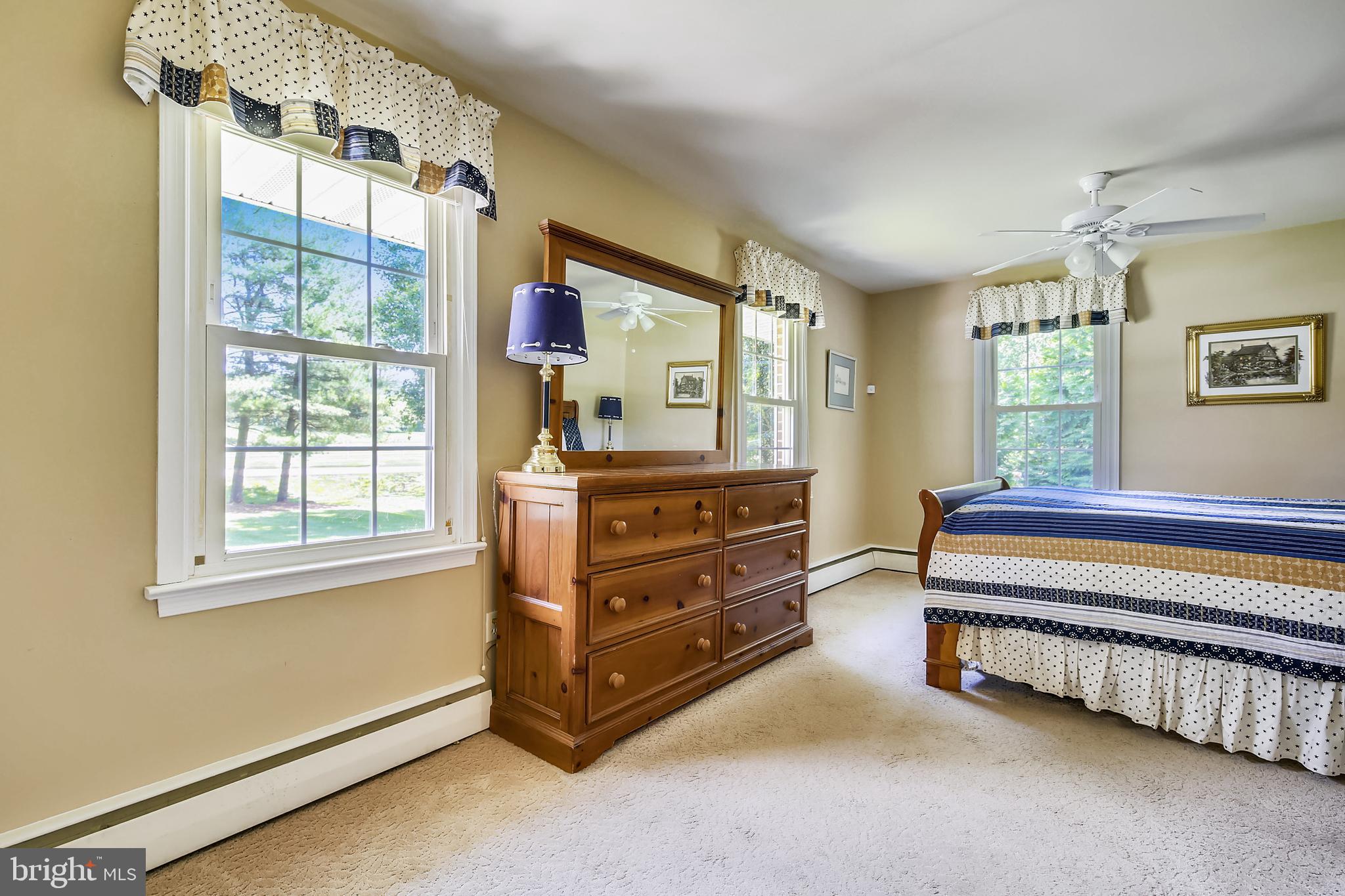 16225 Frederick Road Woodbine, MD 21797 - Photo 26 of 44 Bedroom