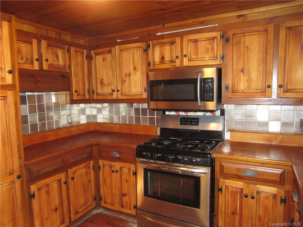 536 Astor Cook Road Blowing Rock, NC 28605 - Photo 13 of 42 Gallery Image 13