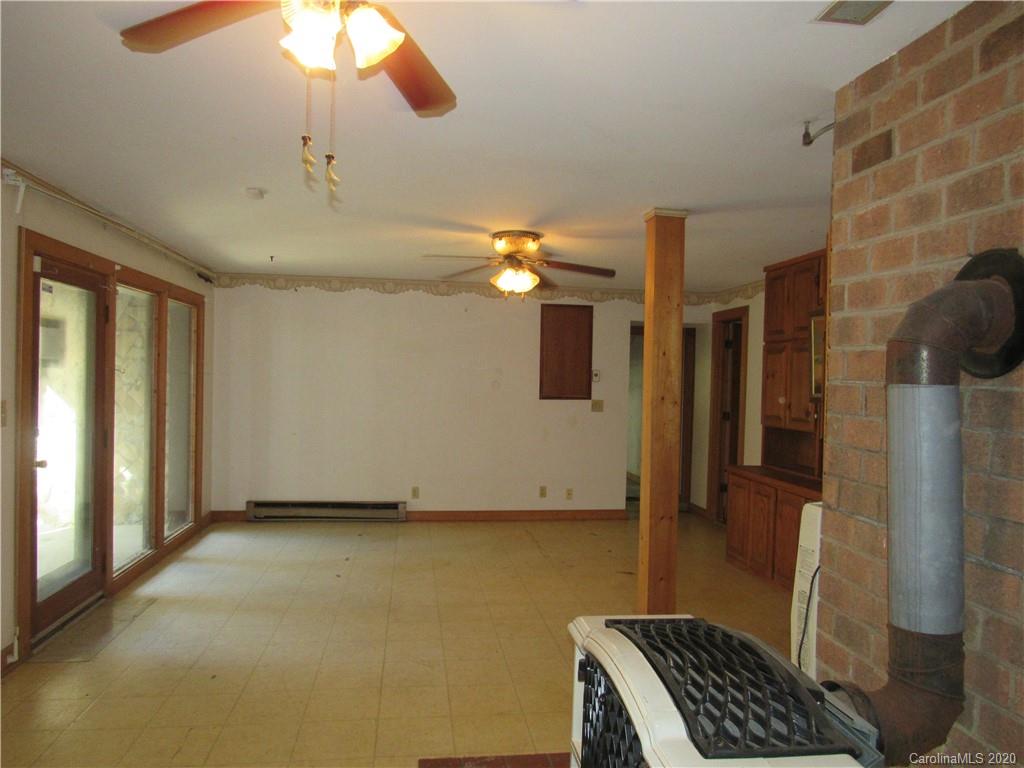 536 Astor Cook Road Blowing Rock, NC 28605 - Photo 26 of 42 Gallery Image 26