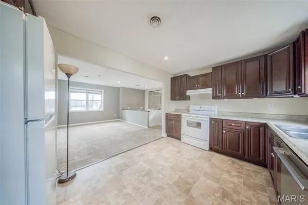 $189,900 | 1805 Briarwood Drive, Rolla, MO 65401