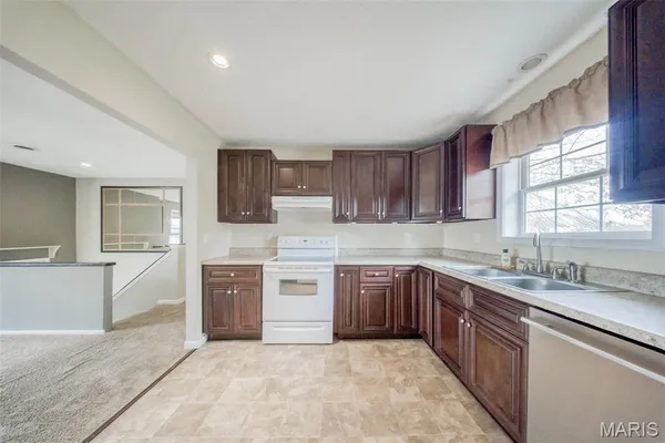 $189,900 | 1805 Briarwood Drive, Rolla, MO 65401