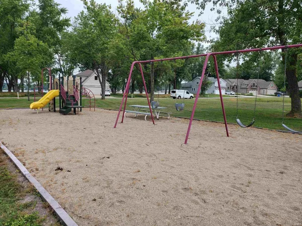 $90,000 | 220 Ln, Hudson, IN 46747