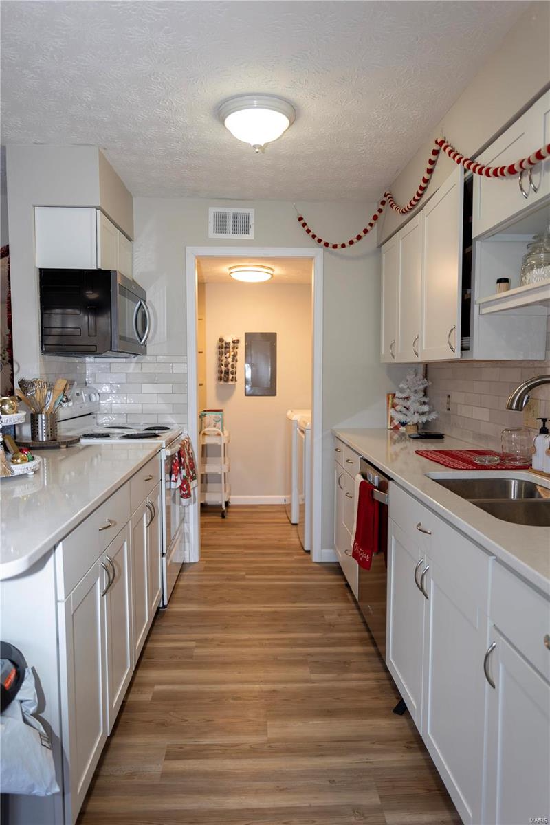 95 Devon Court Edwardsville, IL 62025 - Photo 17 of 36