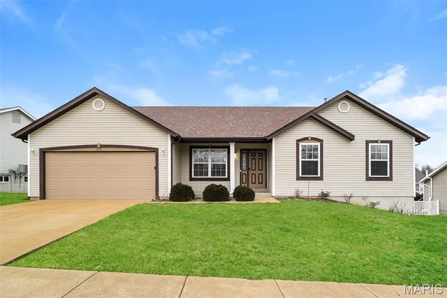 $2,155 | 5441 Ambrose Crossing, Imperial, MO 63052