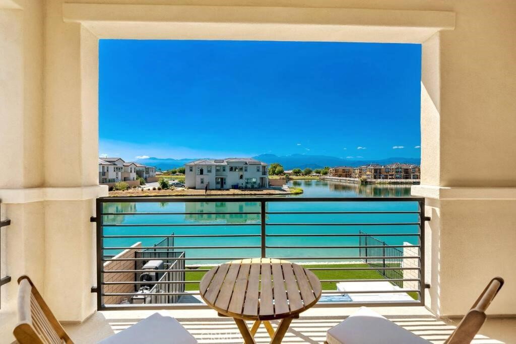 84675 Lago Brezza Indio, CA 92203 - Photo 36 of 40 a view of a balcony with chair and table