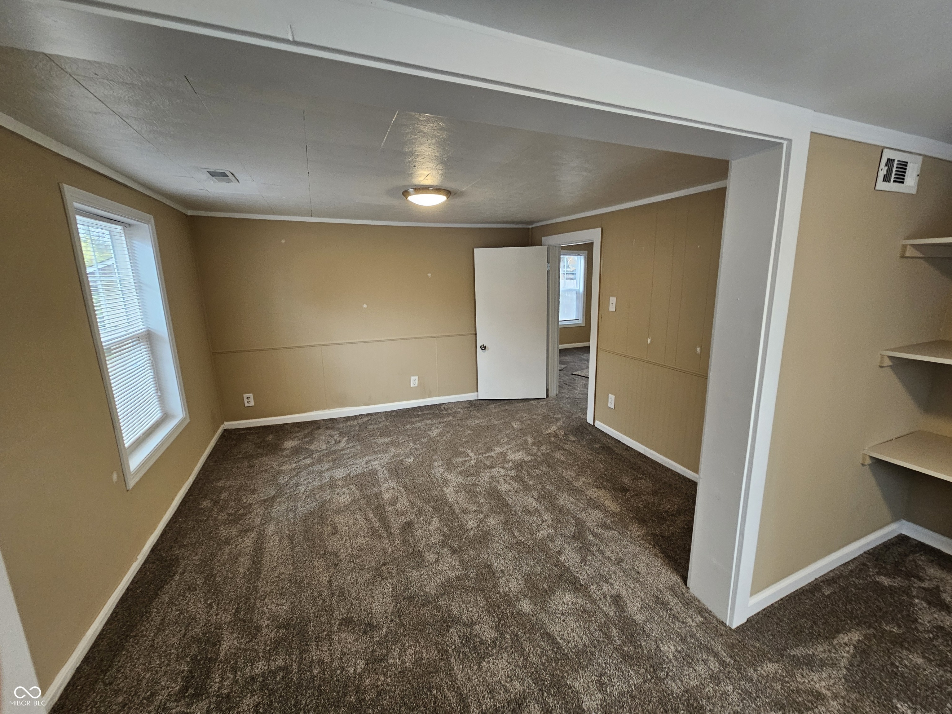 917 Hickory Street Anderson, IN 46012 - Photo 15 of 20