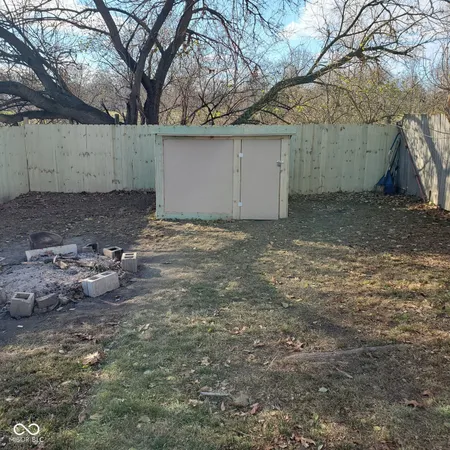 $70,000 | 917 Hickory Street, Anderson, IN 46012
