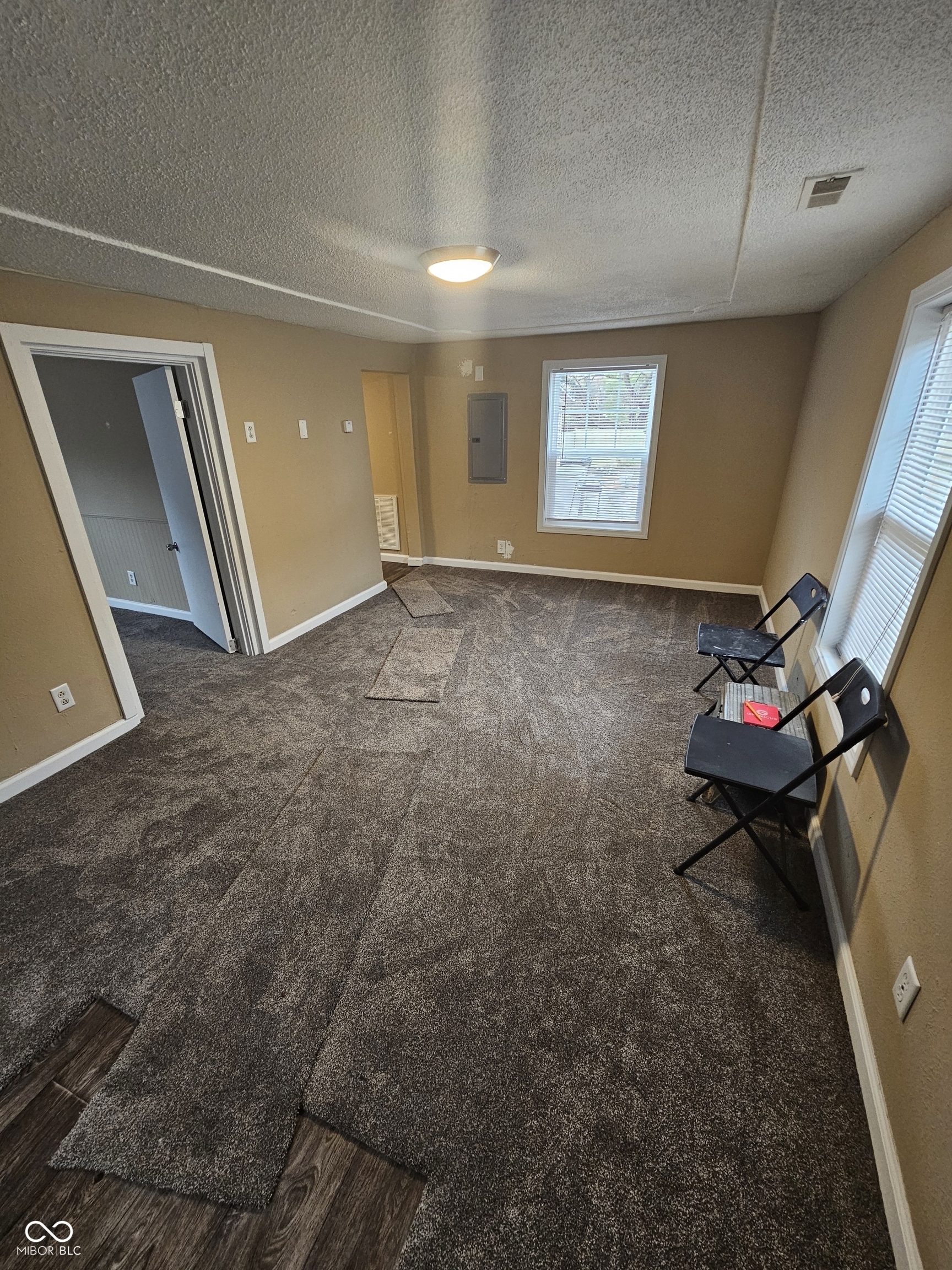 917 Hickory Street Anderson, IN 46012 - Photo 6 of 20