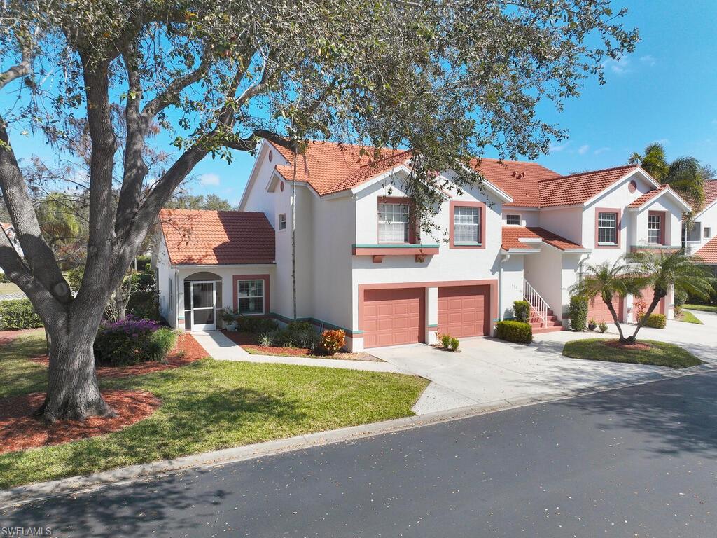 570 Windsor Square, Unit 101 Naples, FL 34104 - Photo 3 of 23