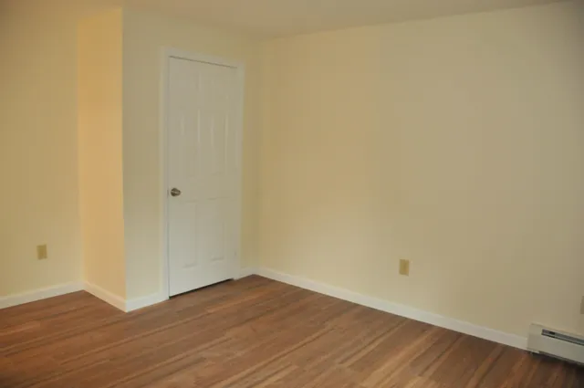 $2,550 | 115 High Rock Road, Unit A, Weare, NH 03281