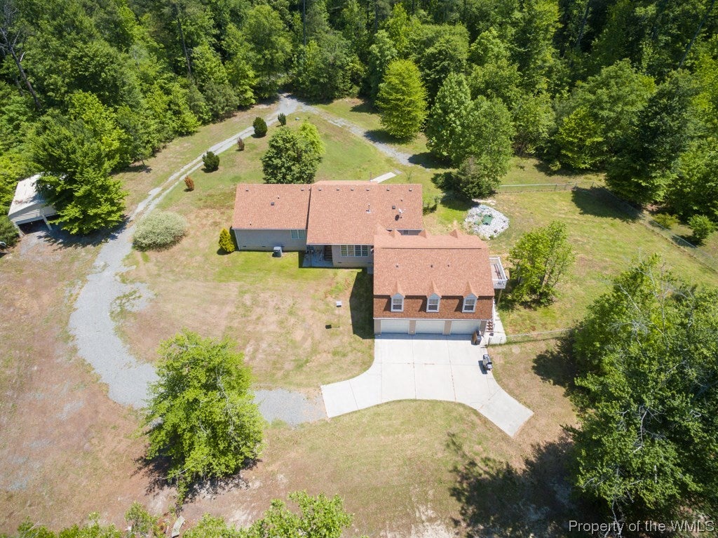 3200 East Vaidens Pond Road Lanexa, VA 23089 - Photo 2 of 50 Gallery Image 2