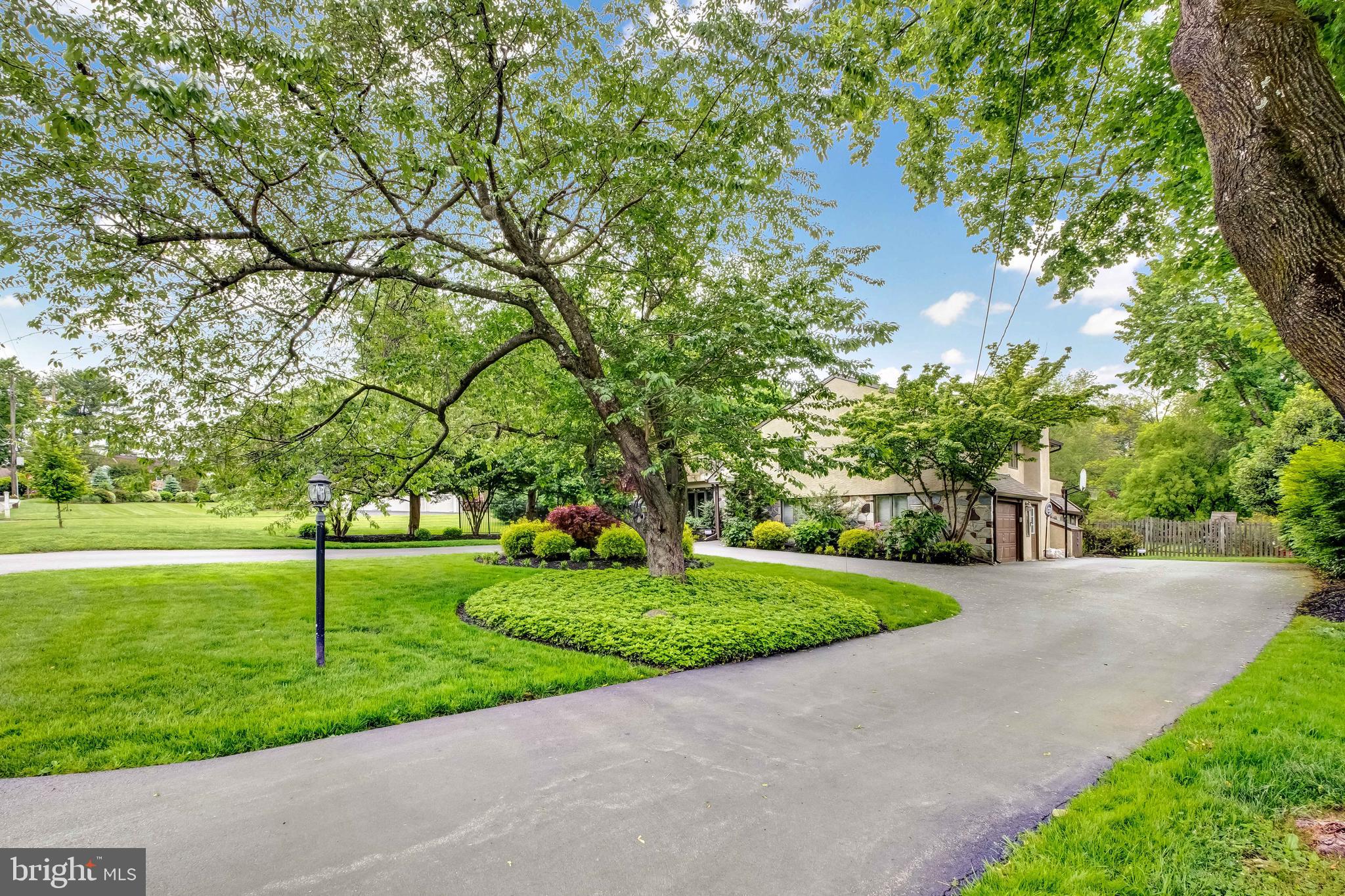 430 Sprague Road Narberth, PA 19072 - Photo 3 of 53