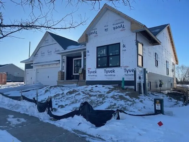 $629,900 | 15517 67th Street, Kenosha, WI 53142