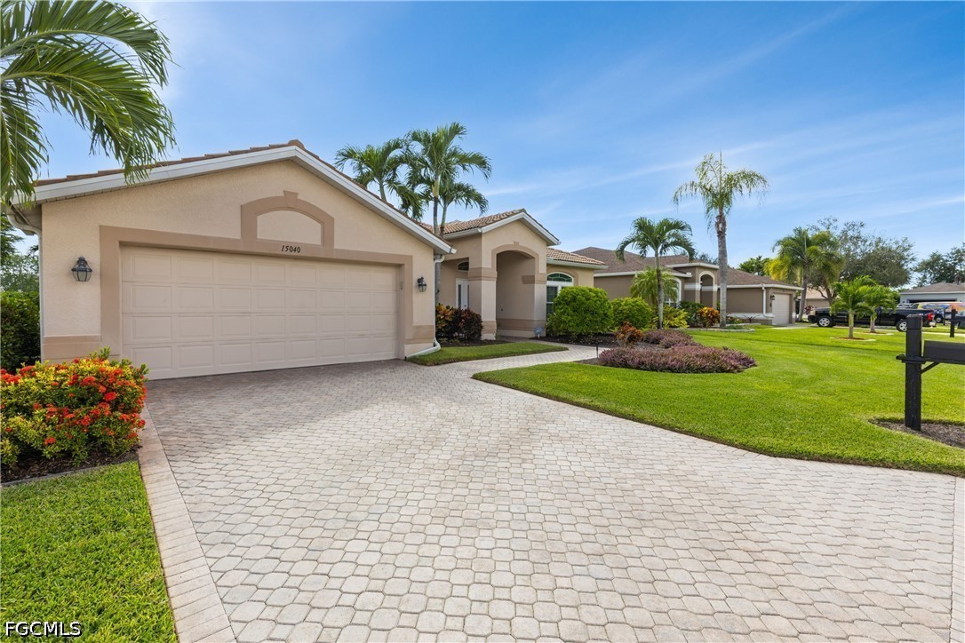 15040 Balmoral Loop Fort Myers, FL 33919 - Photo 3 of 40